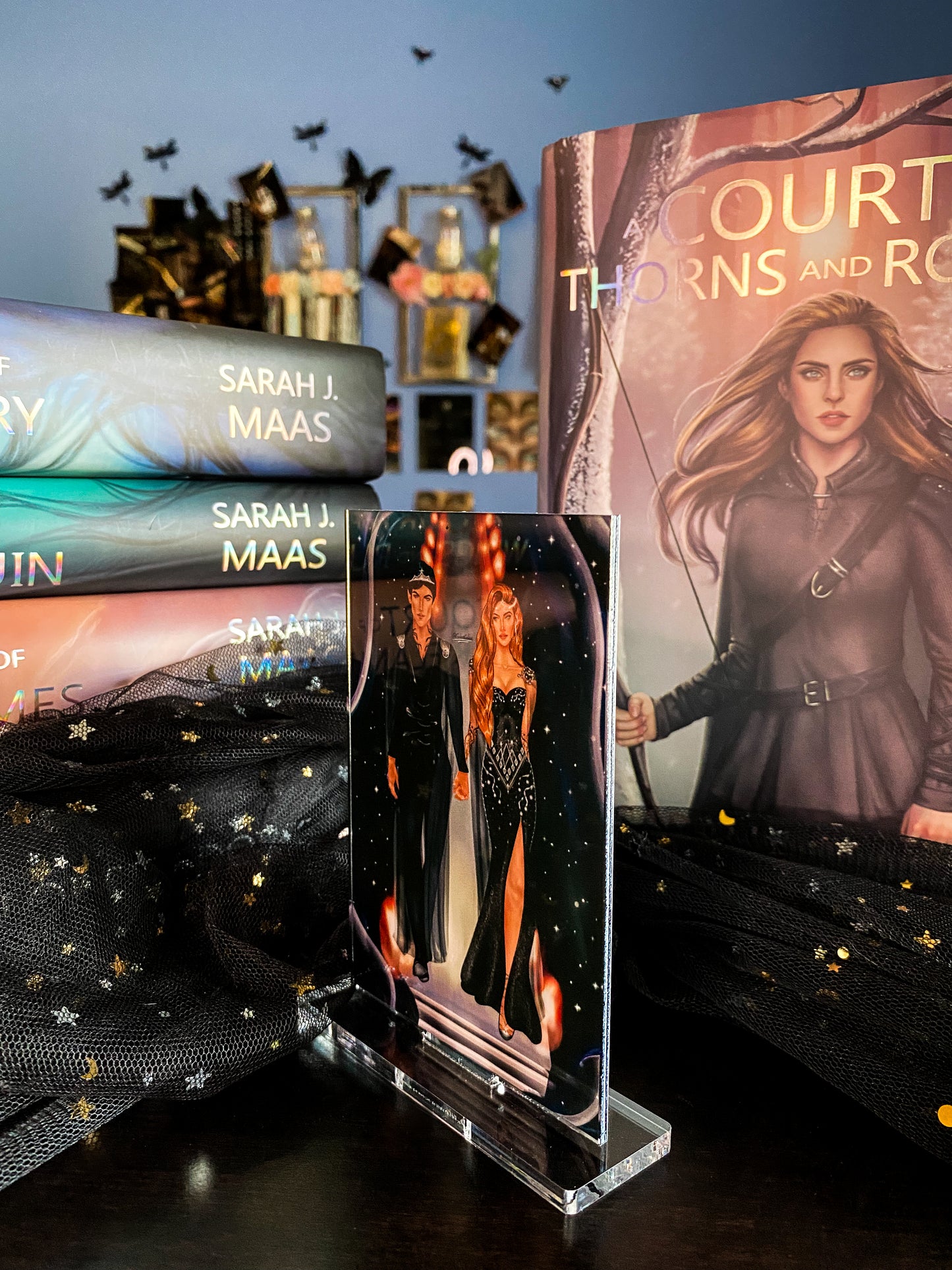 High Lord & High Lady of the Night Court - Fan Art from @Gabsgabx - Freestanding Bookshelf / Desktop Acrylic Accessory - Officially licensed by Sarah J. Maas - FA35