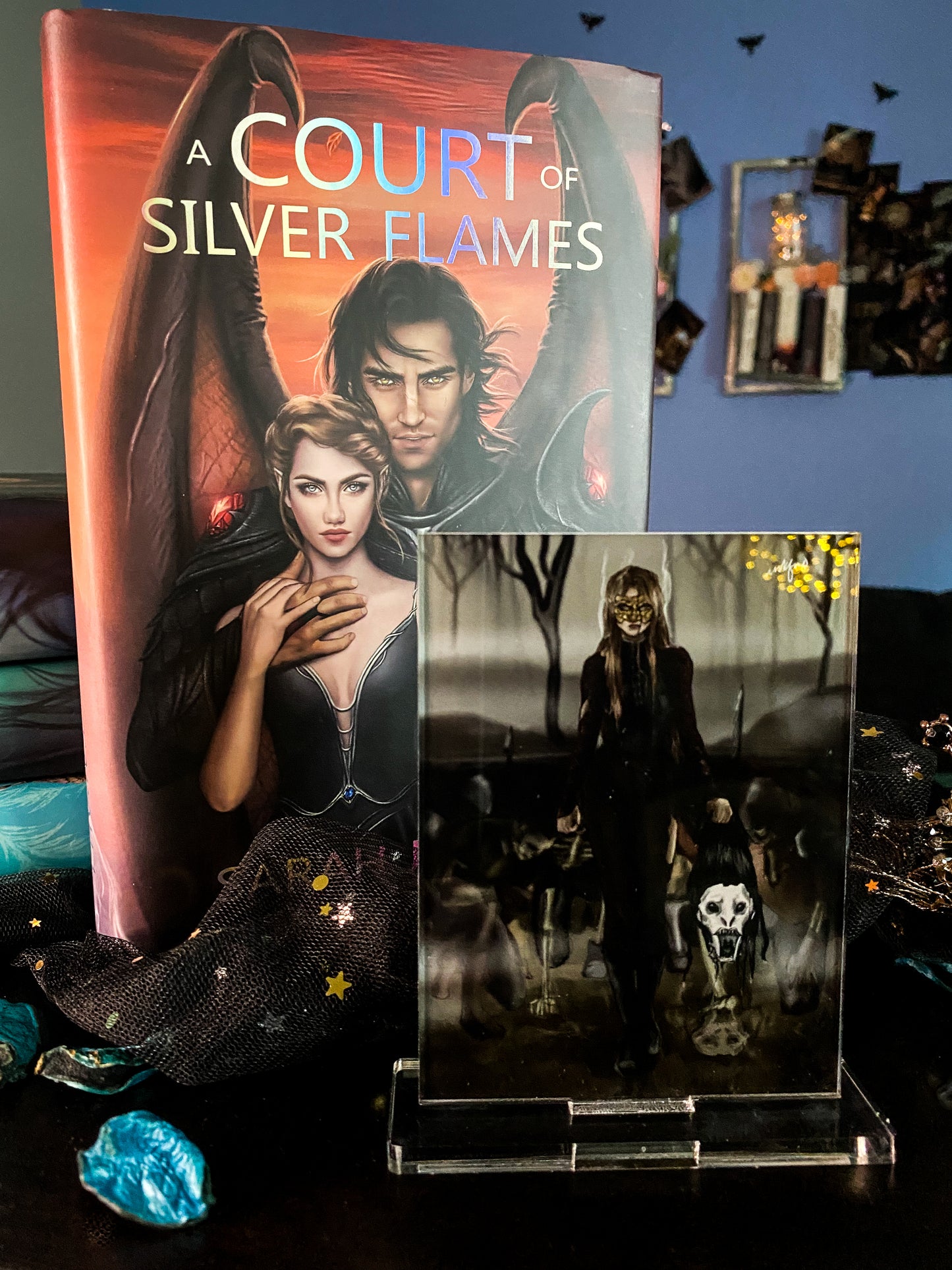 Silver Flames - Fan Art from @InkFaeArt - Freestanding Bookshelf / Desktop Acrylic Accessory - Officially licensed by Sarah J. Maas - FA12