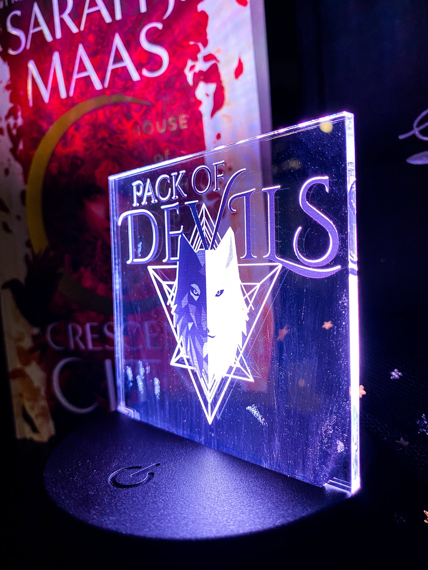 Pack of Devils - Light Up Base - Officially licensed by Sarah J. Maas